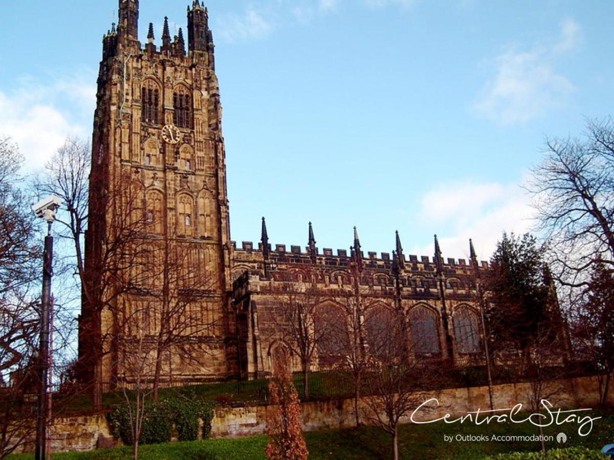 The Penthouse Gathering - Town Centre - Sleeps Up To 16 Wrexham Exteriér fotografie