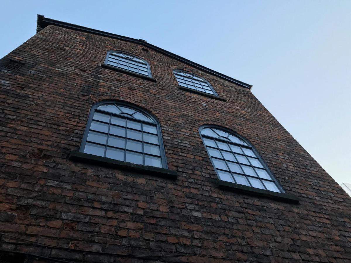 The Penthouse Gathering - Town Centre - Sleeps Up To 16 Wrexham Exteriér fotografie